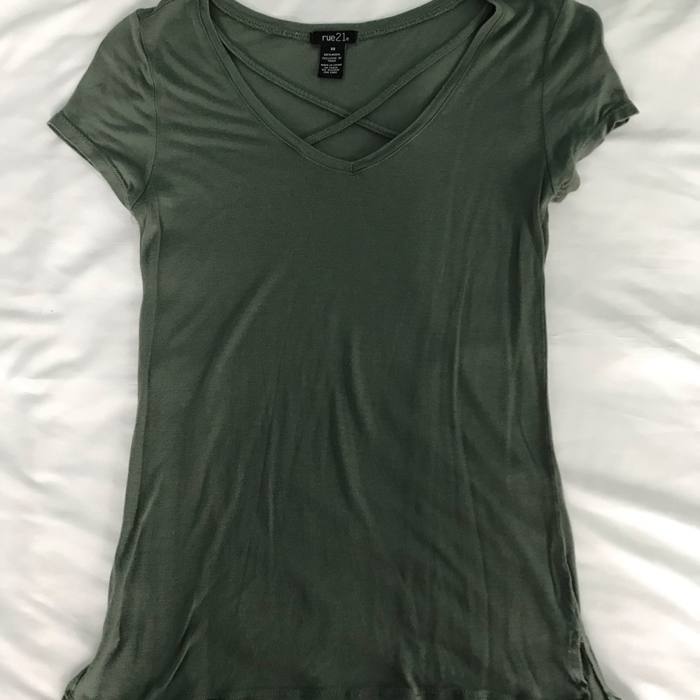 Rue 21 Tee Shirt